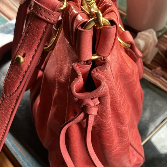 Miu Miu Vitello Lux Rosa Crossbody - Picture 13 of 17